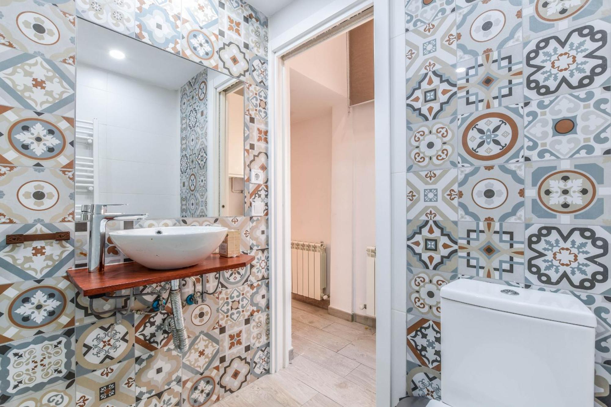 Loft Reformado En Chueca Para 4 Personas Alquiler Temporal Madrid Exterior foto